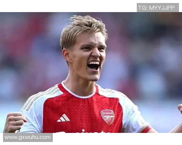 岁月无情却难掩锋芒38岁英超金靴在意甲继续书写传奇